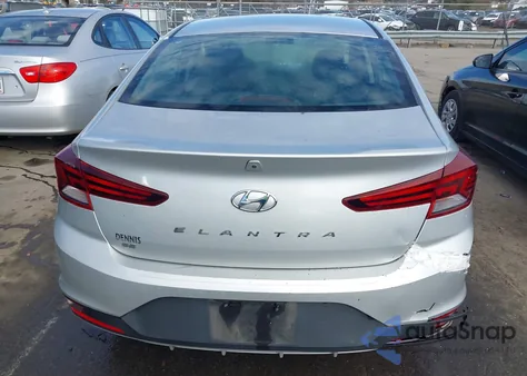 2019 Hyundai Elantra Se из США, поврежденный, VIN 5NPD74LFXKH440964